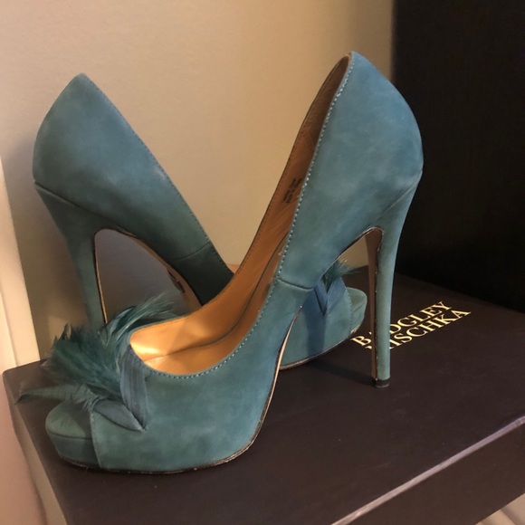 Badgley Mischka Shoes - Badgley Mischka  size 6 Pumps
